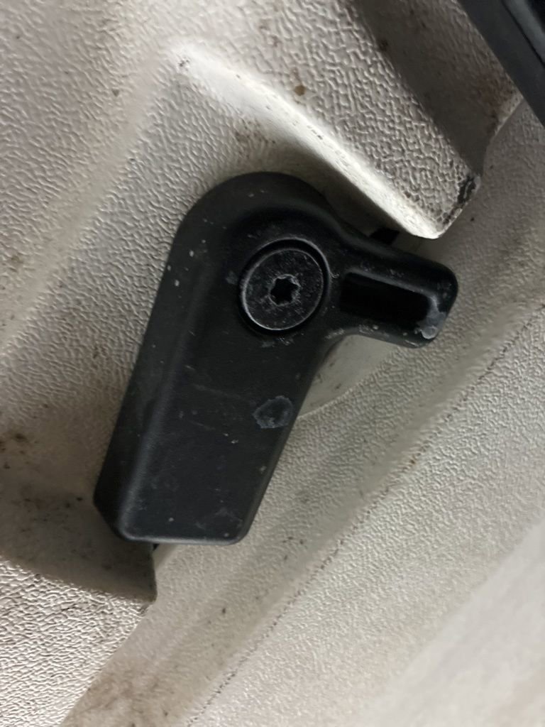 Used 2016 Jeep Wrangler Sahara image 16