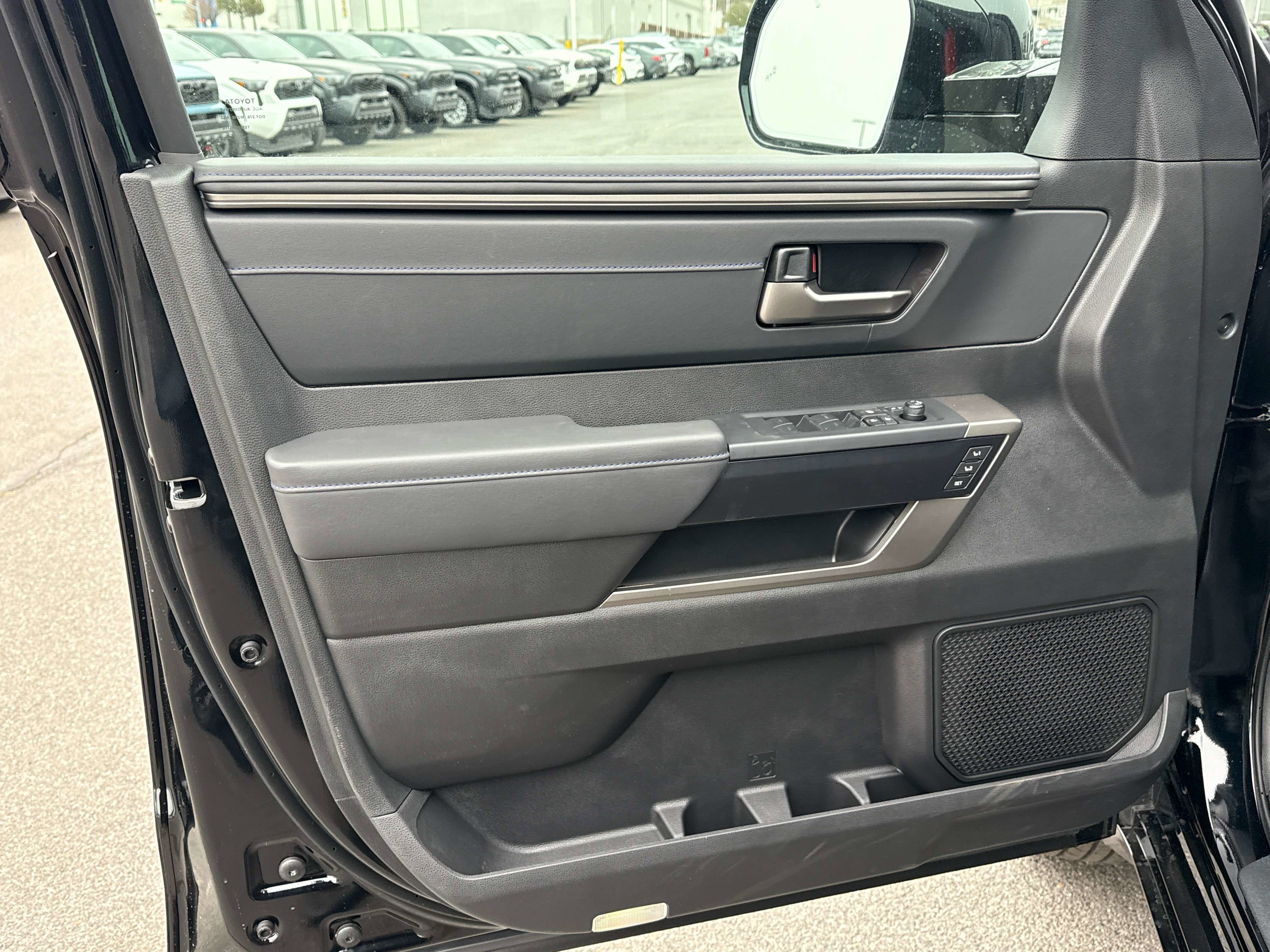 New 2026 Toyota Tundra Platinum image 9