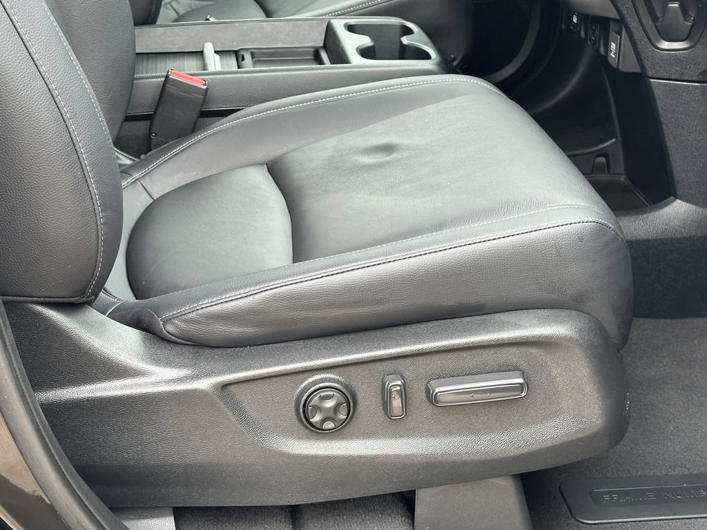 Used 2024 Honda Odyssey Touring image 8