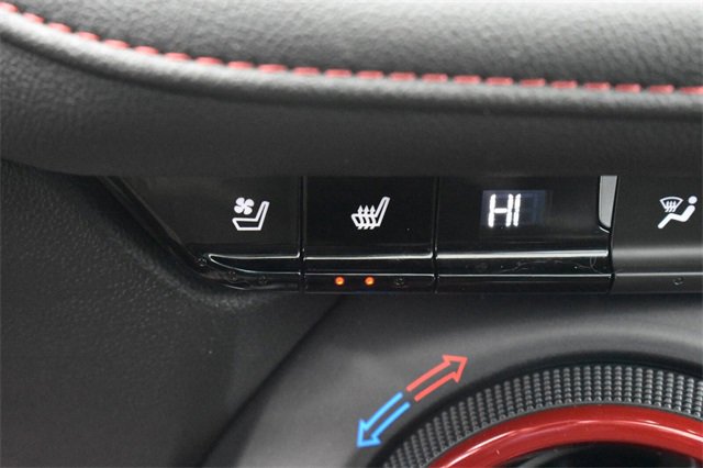 Certified 2023 Chevrolet Blazer RS w/ Driver Confidence II Package image 33