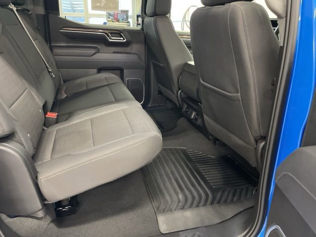 Used 2025 Chevrolet Silverado 1500 LT image 32