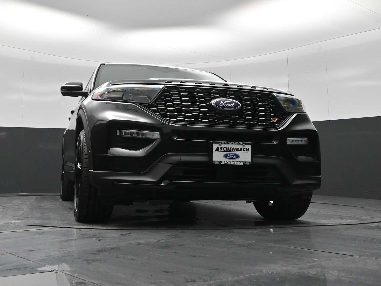Used 2022 Ford Explorer ST w/ Equipment Group 401A image 19