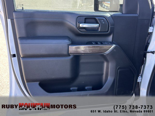 Used 2022 Chevrolet Silverado 2500 LT w/ Fleet Comfort Package image 9