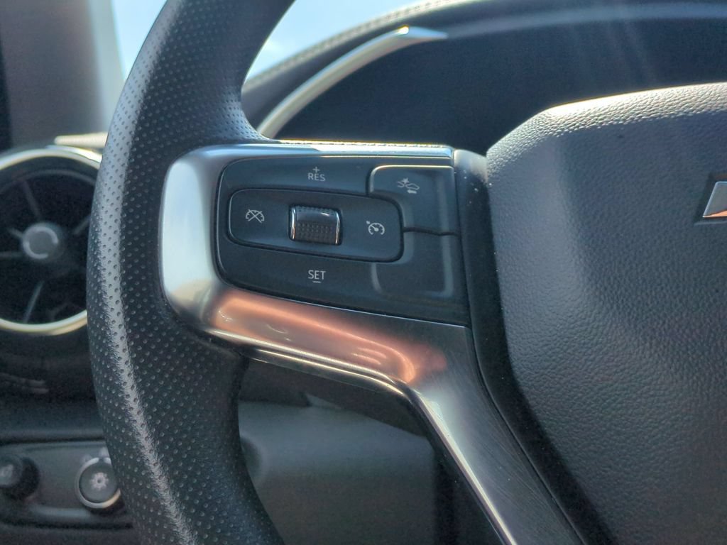 Used 2025 Chevrolet Blazer LT FWD image 21
