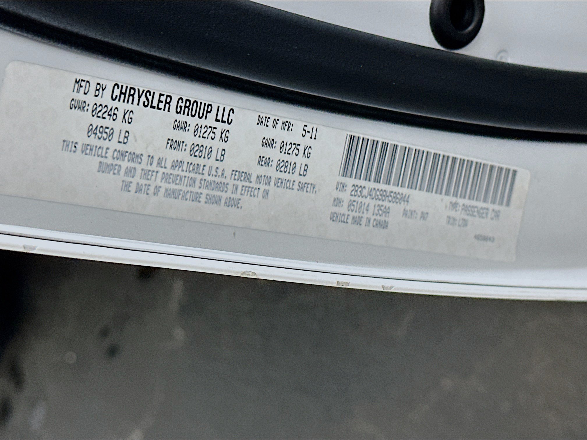 Used 2011 Dodge Challenger RWD image 12