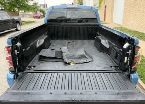 Used 2019 Toyota Tacoma TRD Sport AWD/4WD image 14