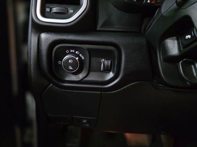 Used 2022 RAM 2500 Big Horn w/ Level C Equiment Group AWD/4WD image 30
