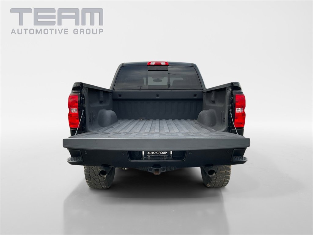 Used 2018 Chevrolet Silverado 1500 LT w/ All Star Edition image 24