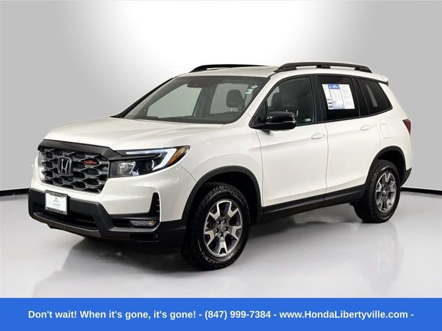 Used 2023 Honda Passport TrailSport image 1