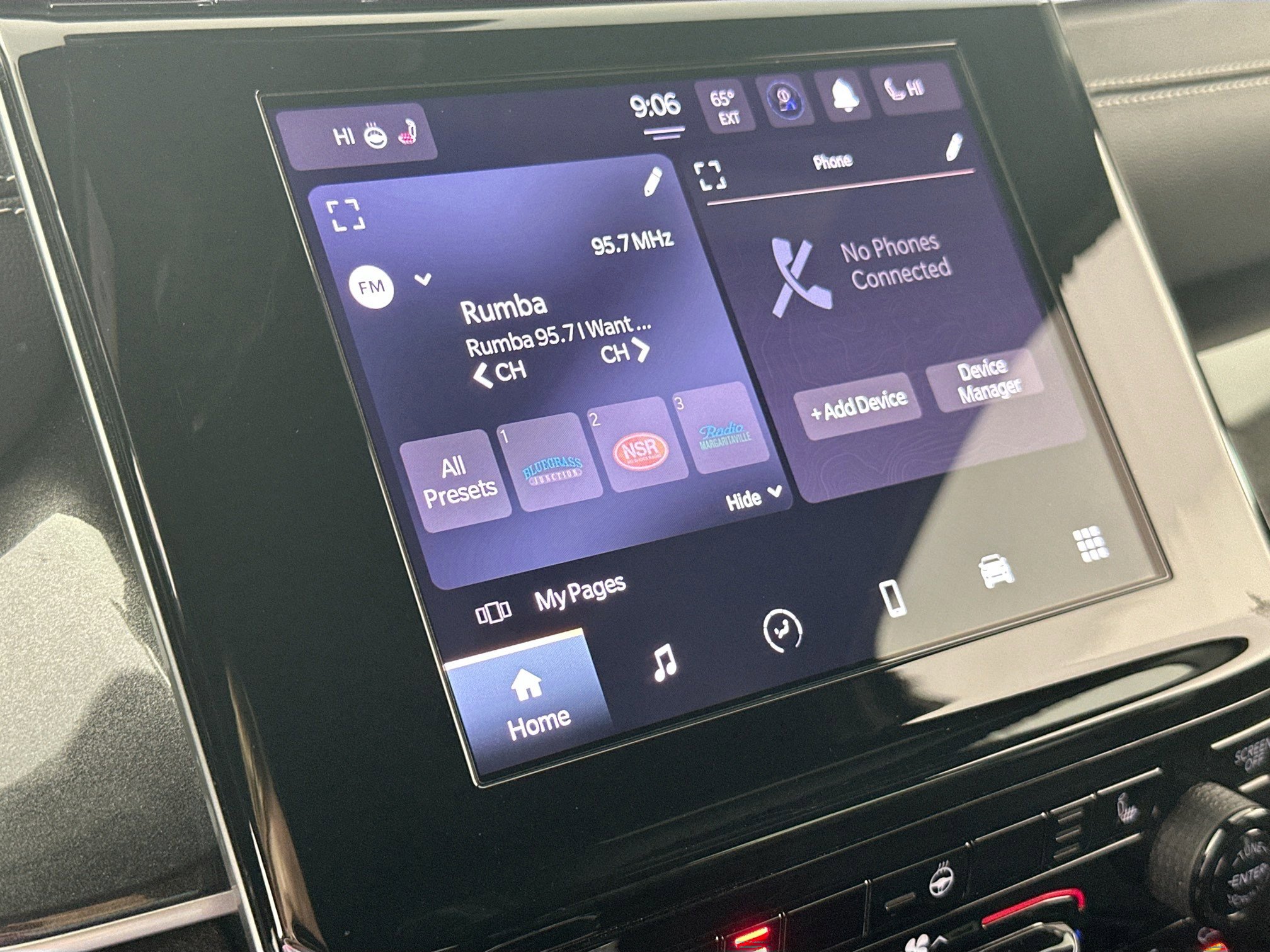 Used 2023 Jeep Grand Cherokee Altitude image 14