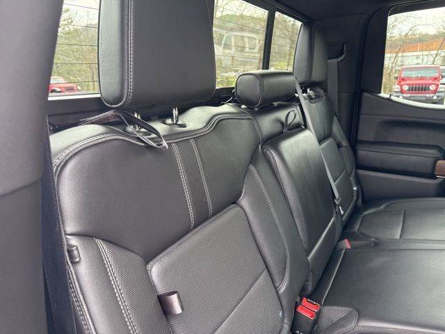 Used 2021 Chevrolet Silverado 1500 High Country w/ Technology Package image 33