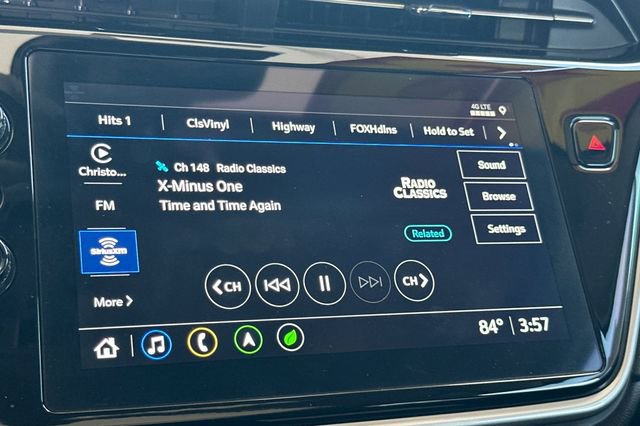 Used 2023 Chevrolet Bolt EUV Premier w/ Sun & Sound Package image 18