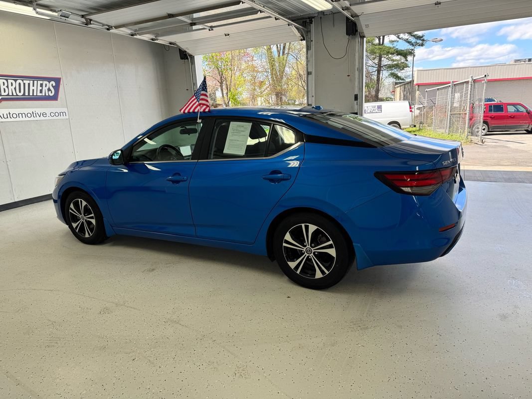 Used 2022 Nissan Sentra SV FWD image 3