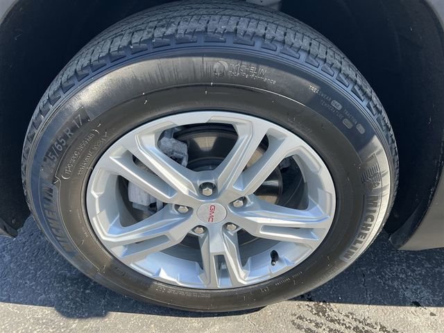 Used 2023 GMC Terrain SLE w/ Driver Convenience Package image 21