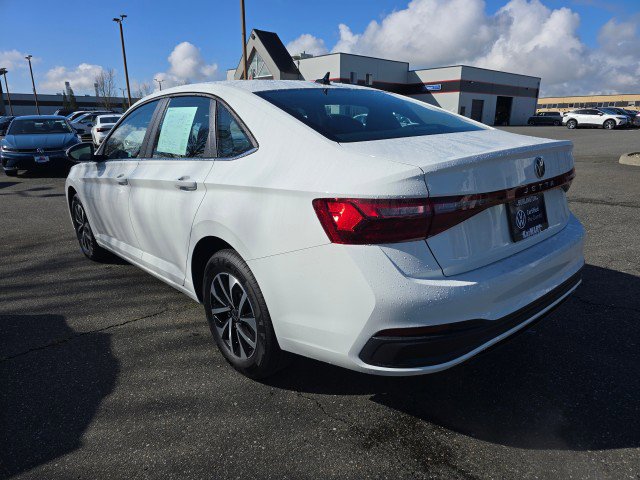 Used 2026 Volkswagen Jetta S FWD image 5