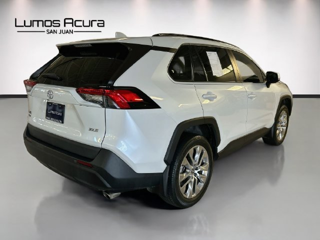 Used 2023 Toyota RAV4 XLE Premium FWD image 7