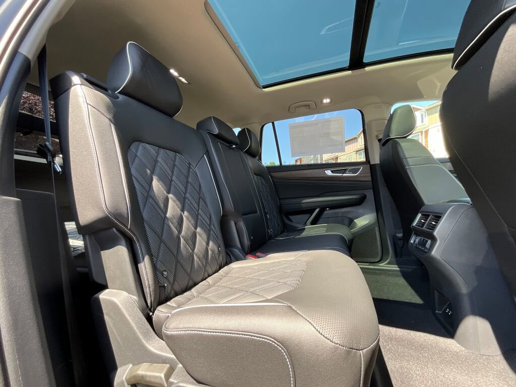 New 2025 Volkswagen Atlas SEL Premium R-Line image 13