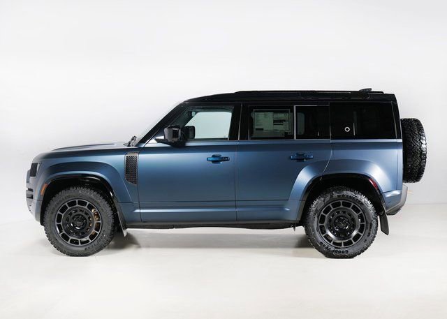 New 2026 Land Rover Defender 110 OCTA AWD/4WD image 6