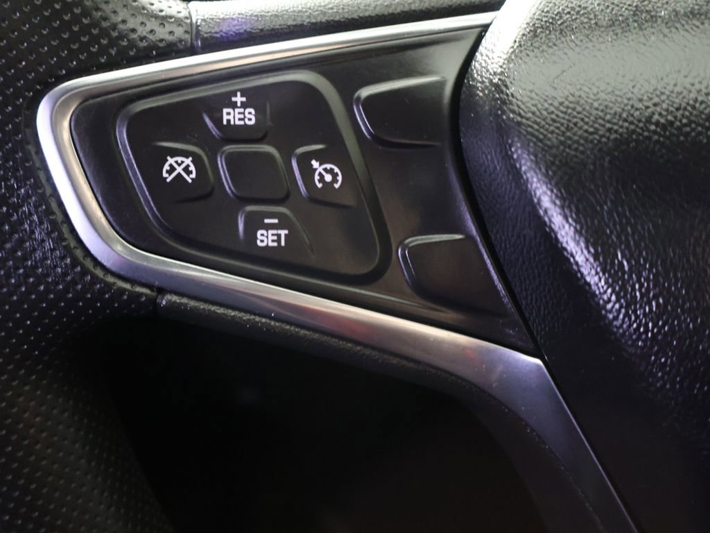 Used 2020 Chevrolet Malibu LT image 36