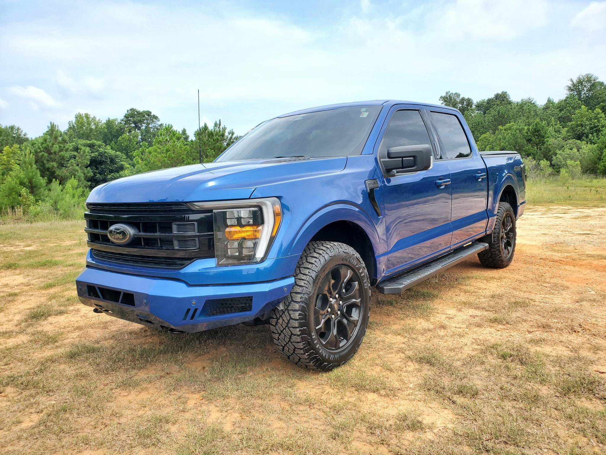 Used 2022 Ford F150 XLT w/ Equipment Group 302A High AWD/4WD image 22