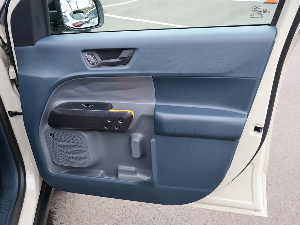 Used 2025 Ford Maverick Tremor image 11