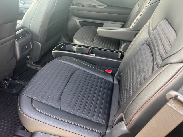 Used 2025 Nissan Pathfinder Rock Creek image 10