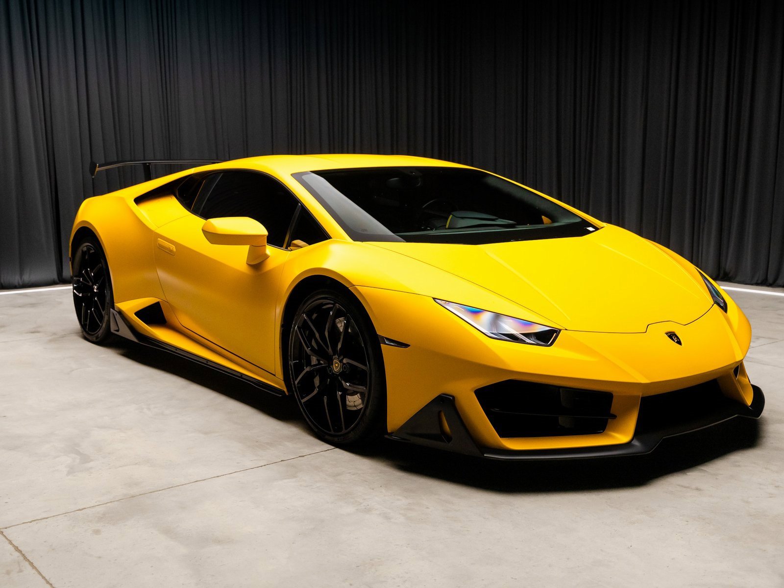 Used 2016 Lamborghini Huracan LP 580-2 image 18
