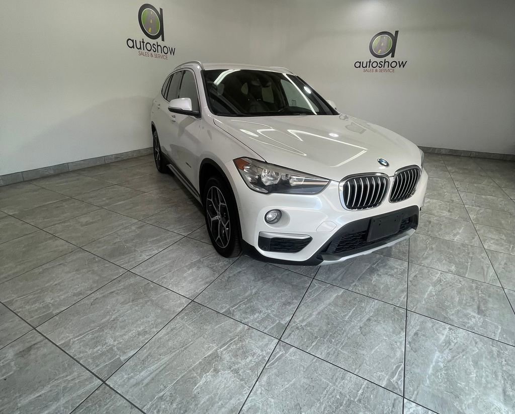 Used 2018 BMW X1 sDrive28i image 1
