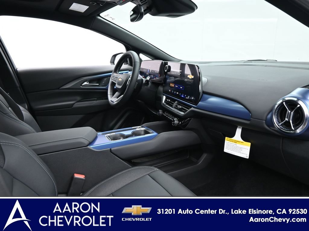 New 2026 Chevrolet Equinox EV LT w/ LPO, Blackout Package image 10