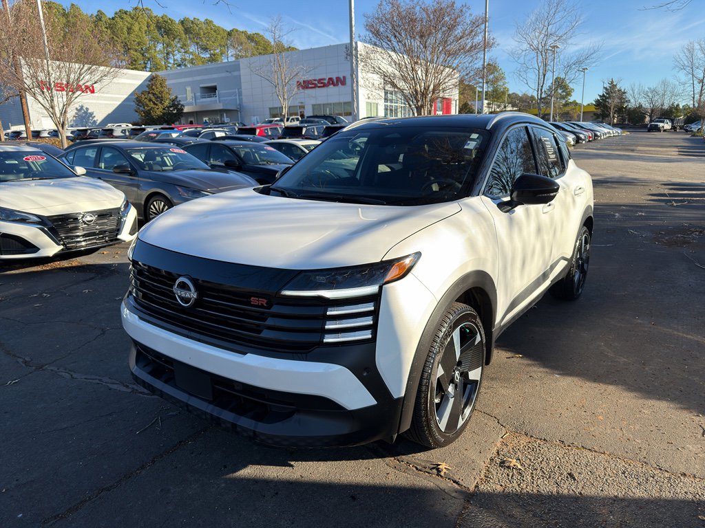 Certified 2025 Nissan Kicks SR image 3