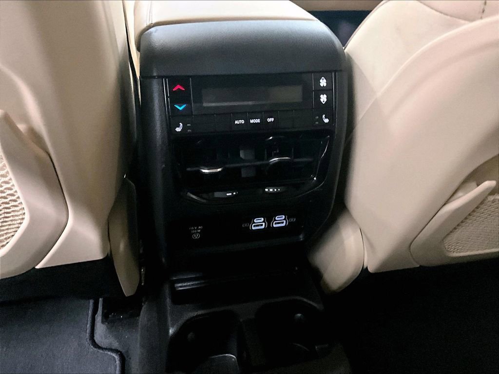 Used 2021 Jeep Grand Cherokee L Limited w/ Trailer Tow Group (B) image 28