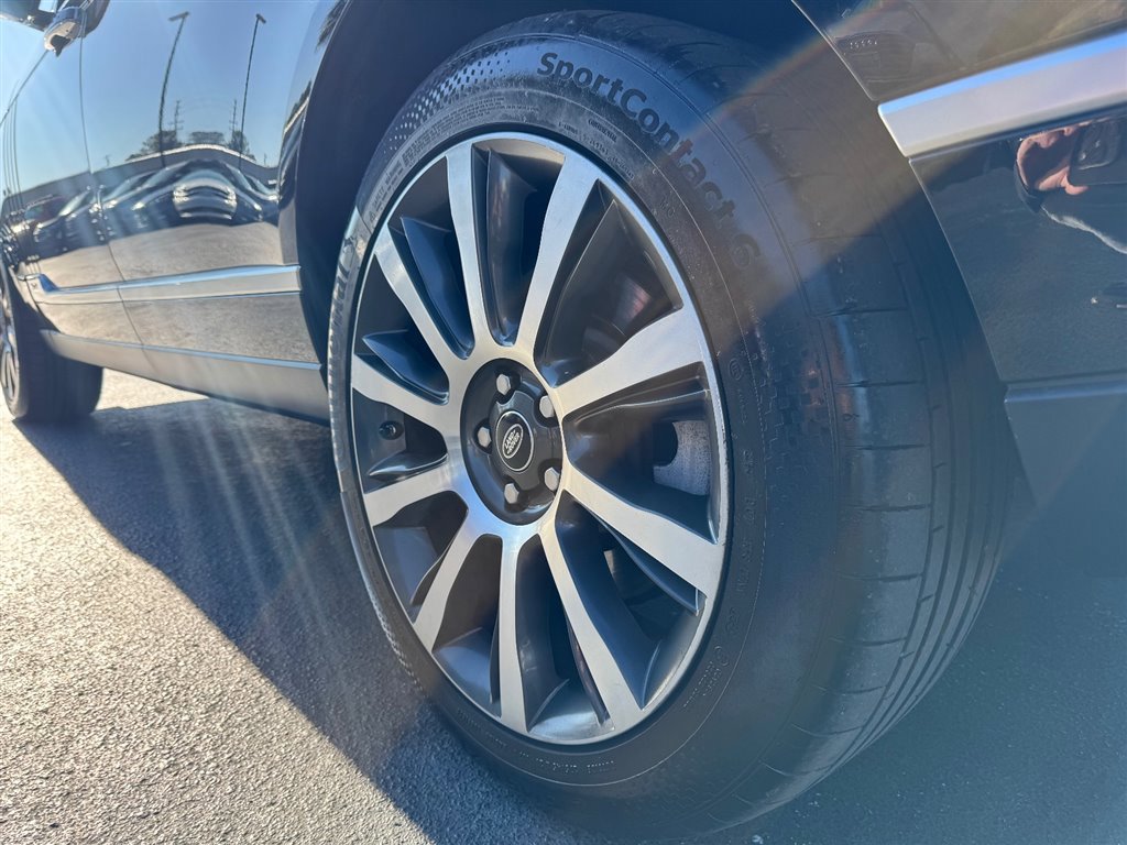 Used 2015 Land Rover Range Rover Long Wheelbase Autobiography image 9