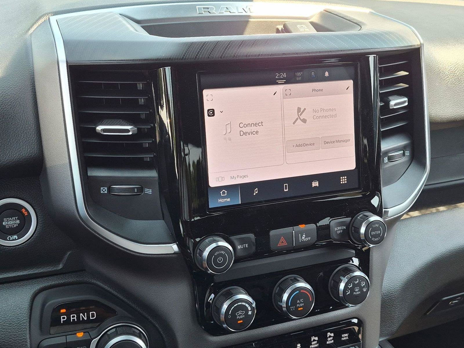 New 2026 RAM 1500 Express AWD/4WD image 34
