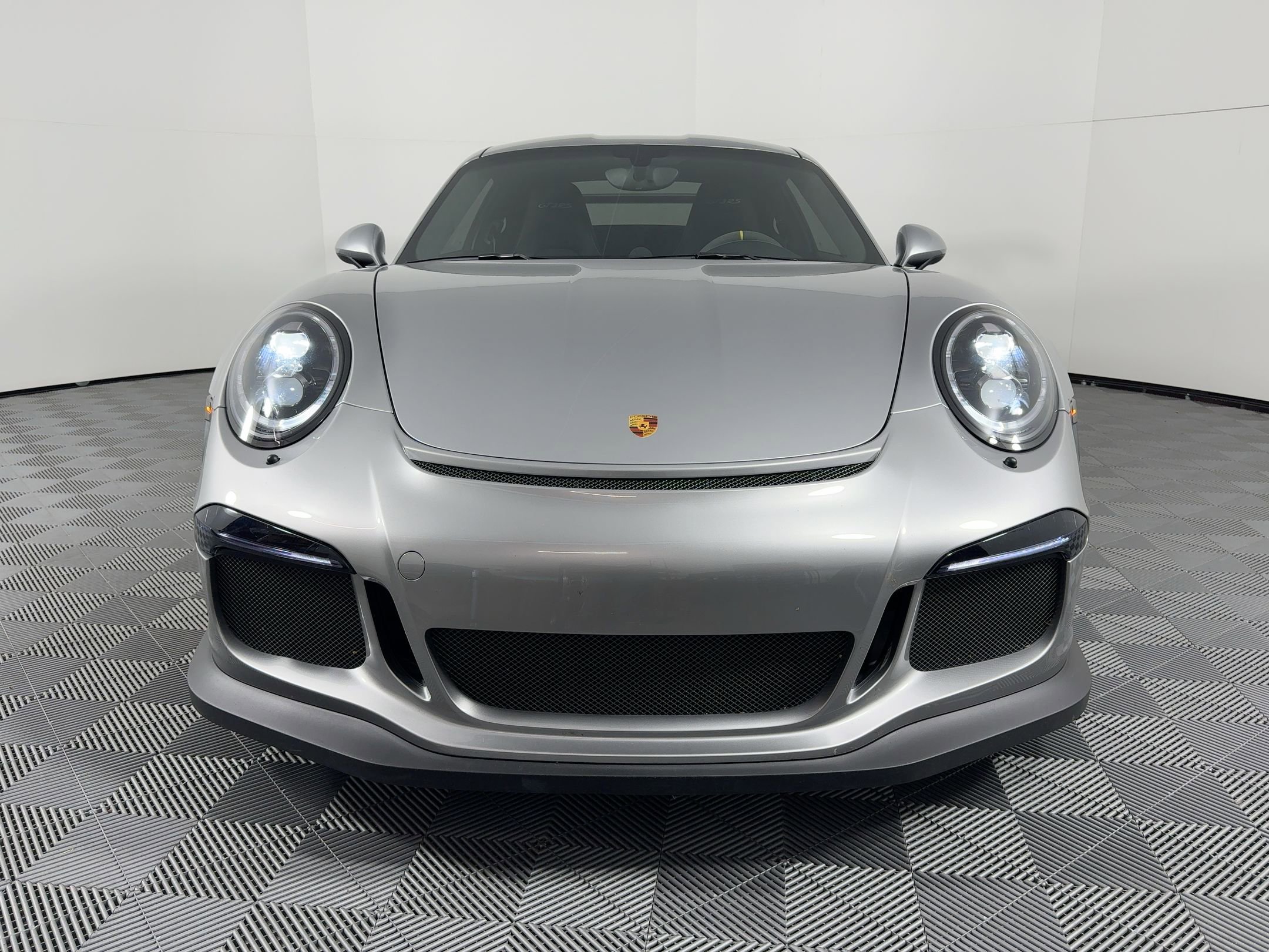 Certified 2016 Porsche 911 GT3 RS image 6