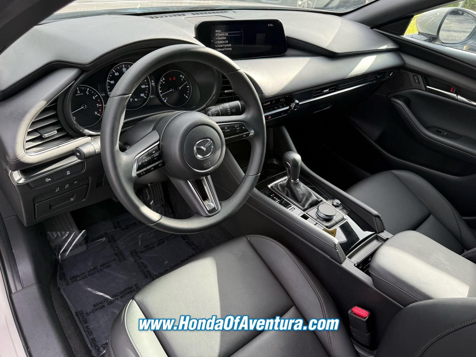 Used 2024 MAZDA MAZDA3 s FWD image 21