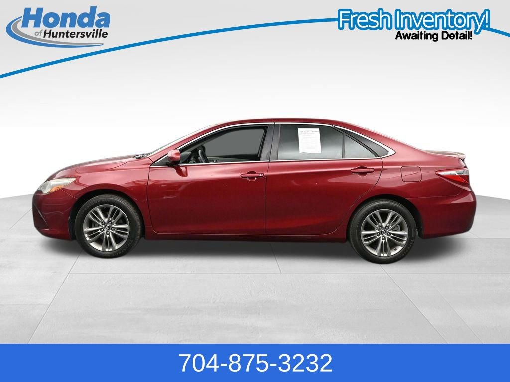 Used 2017 Toyota Camry SE FWD image 5