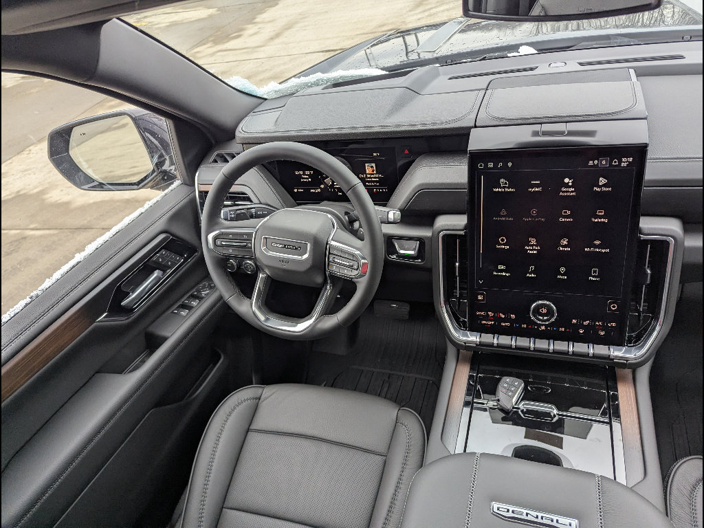 New 2026 GMC Yukon XL Denali w/ Sun & Power Step Package AWD/4WD image 20