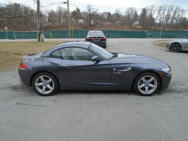 Used 2015 BMW Z4 sDrive28i image 9