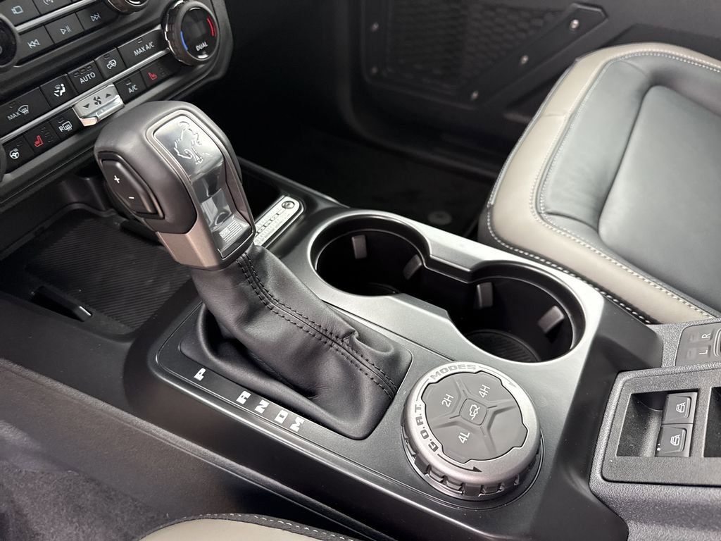 New 2025 Ford Bronco Outer Banks image 30