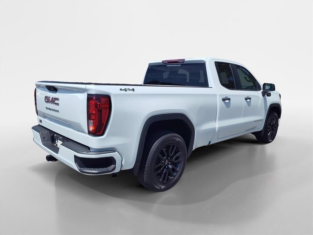 Used 2023 GMC Sierra 1500 Pro w/ Graphite Edition AWD/4WD image 5