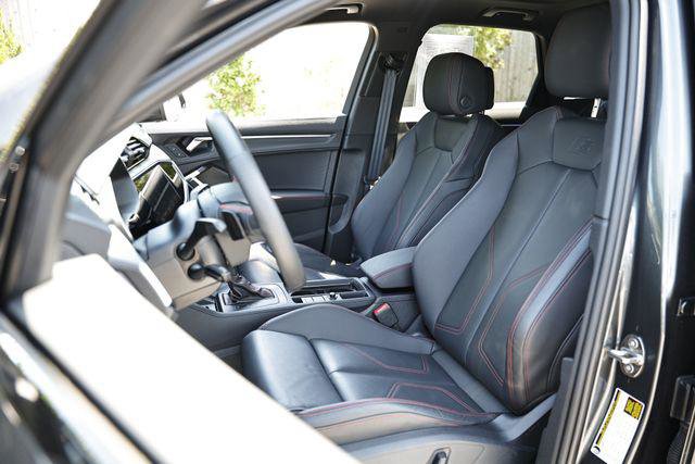 Certified 2025 Audi Q3 2.0T Premium Plus w/ Premium Plus Package AWD/4WD image 21