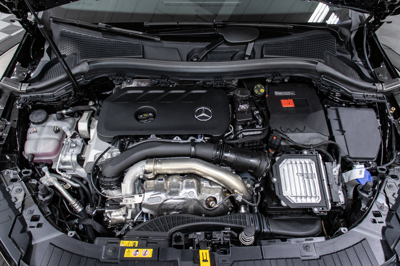 New 2025 Mercedes-Benz GLA 250 4MATIC image 9