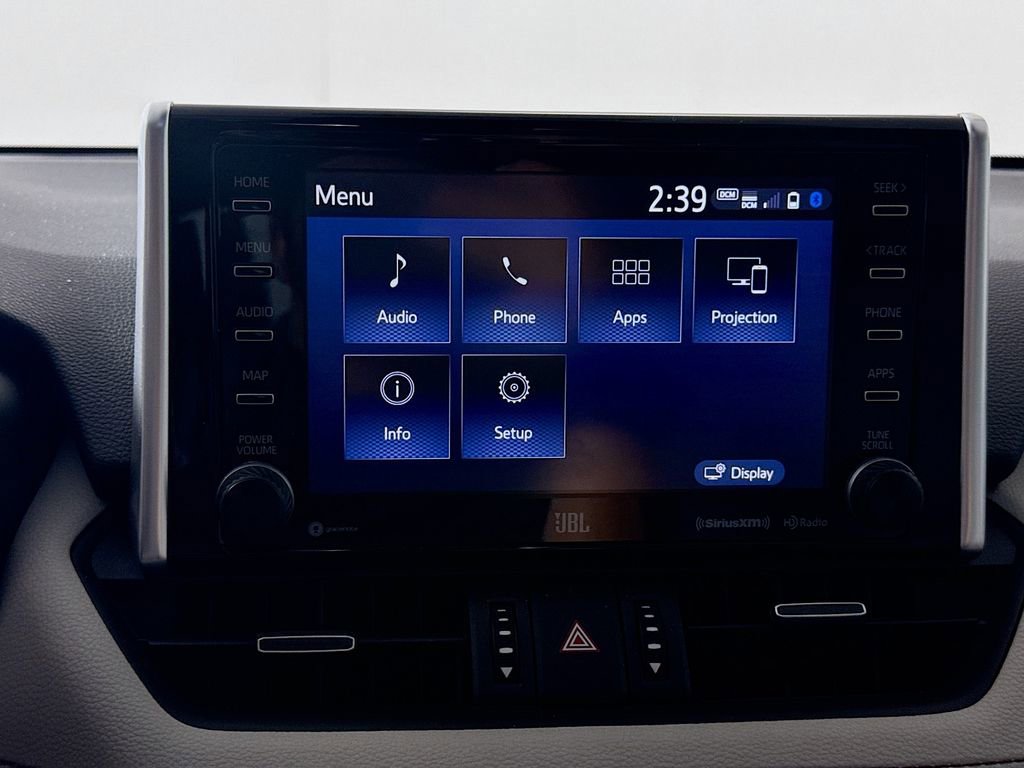 Used 2021 Toyota RAV4 XLE Premium image 14