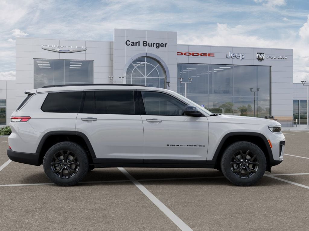 New 2026 Jeep Grand Cherokee L 4WD image 21