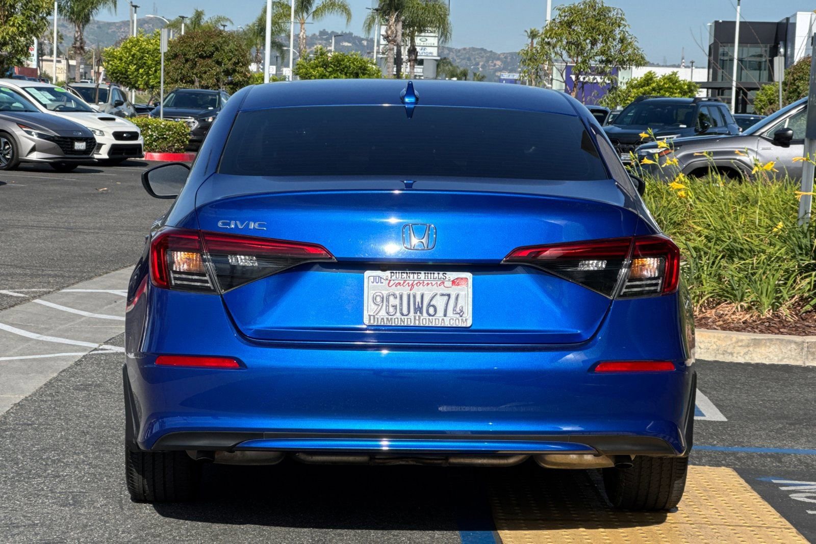 Used 2023 Honda Civic EX image 5