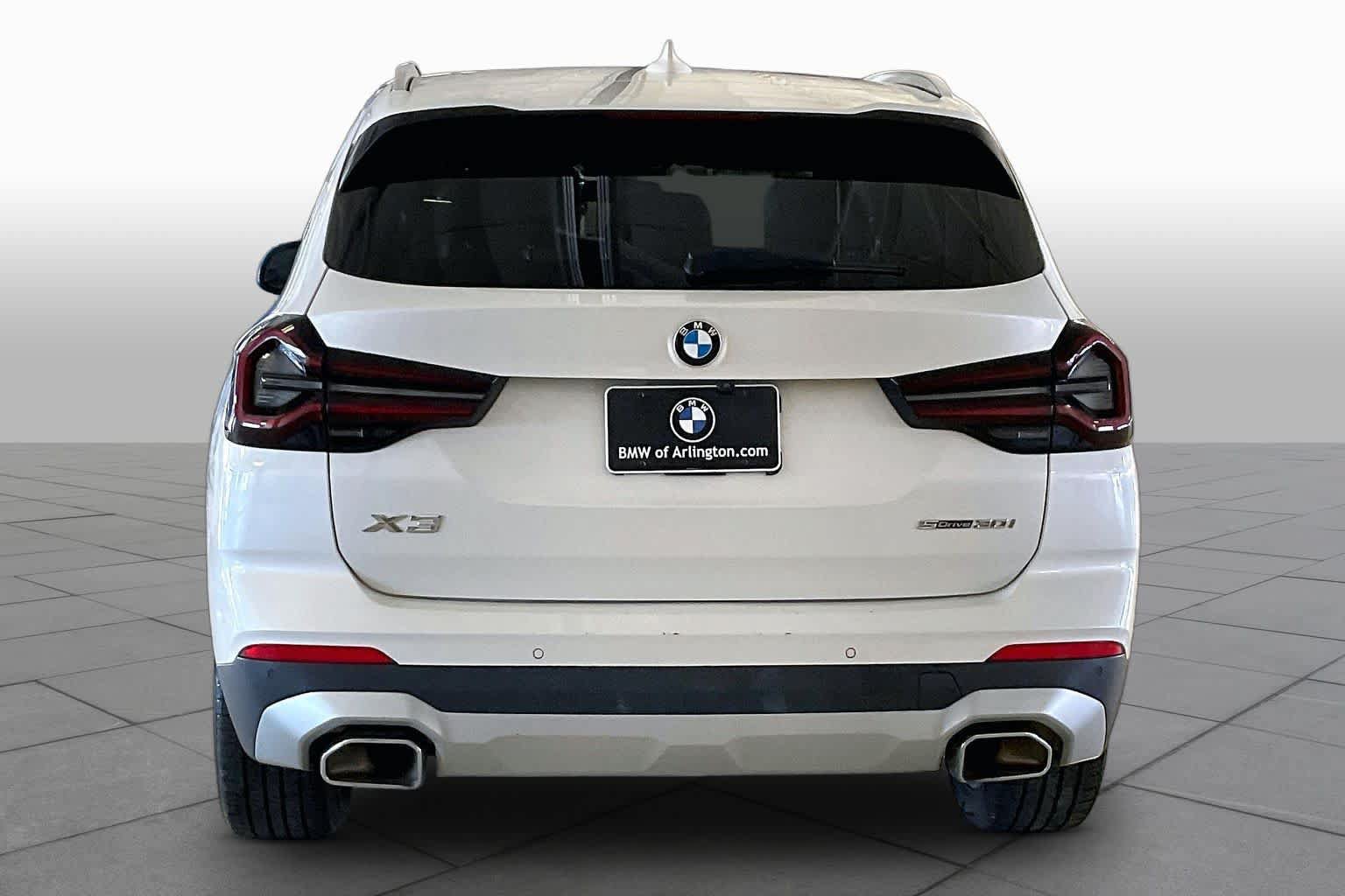 Used 2024 BMW X3 sDrive30i RWD image 4