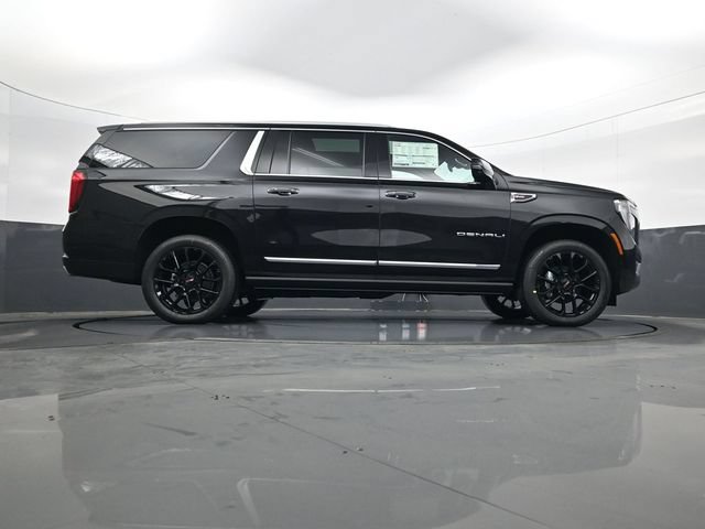New 2026 GMC Yukon XL Denali w/ Sun & Power Step Package AWD/4WD image 25