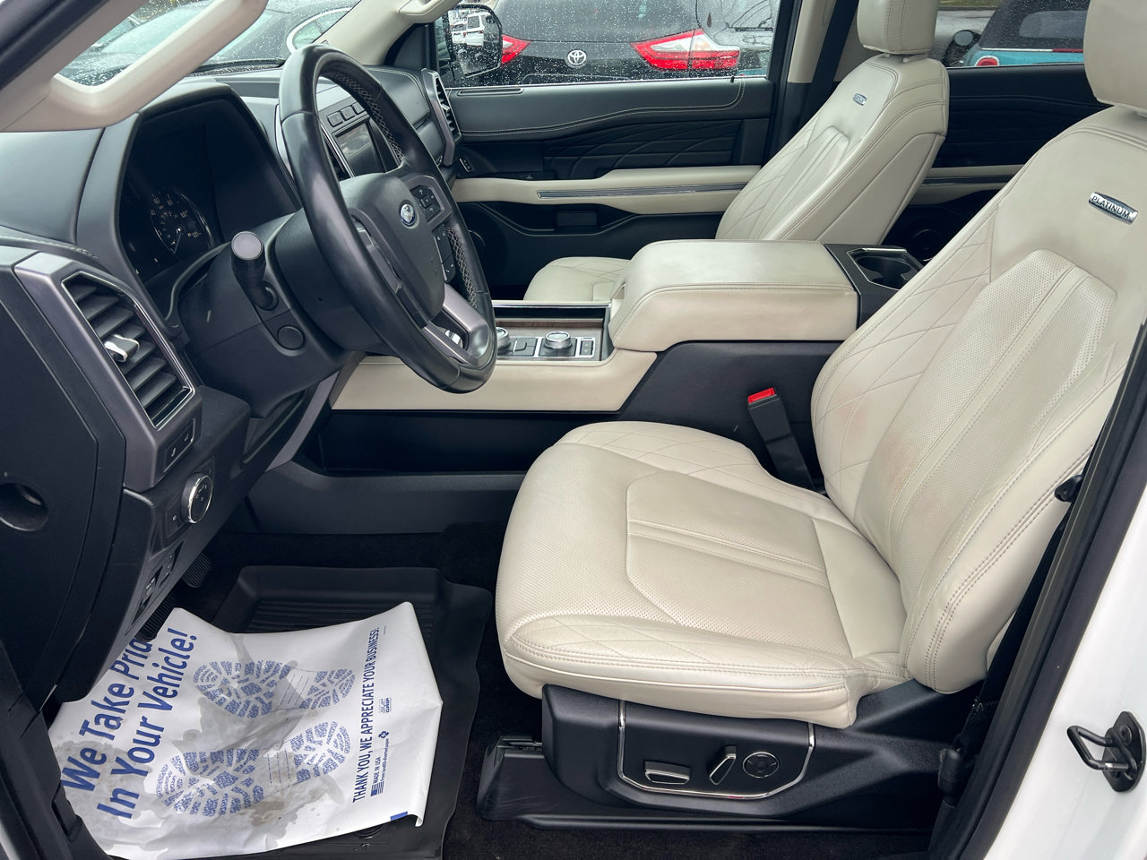 Used 2020 Ford Expedition Platinum image 10