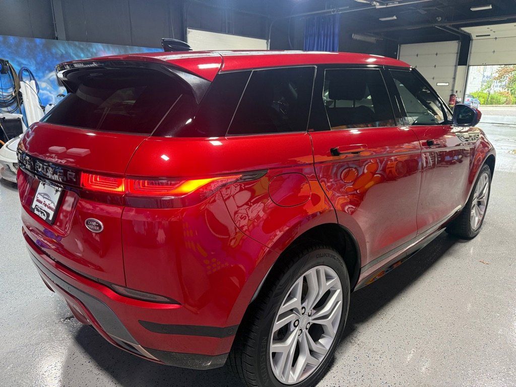 Used 2020 Land Rover Range Rover Evoque R-Dynamic SE image 7