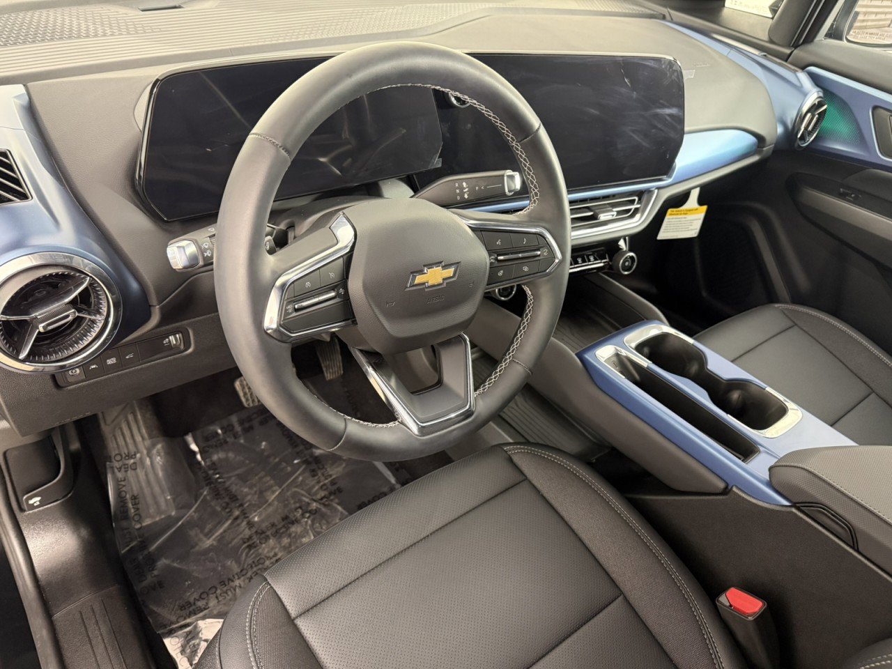 Used 2026 Chevrolet Equinox EV LT image 14